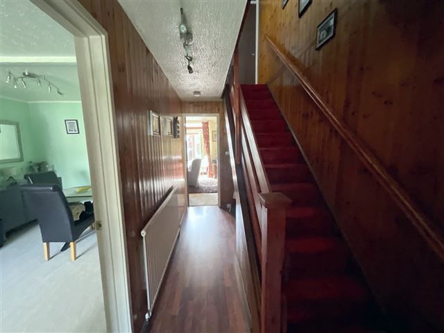 Property photo 3 of 21 Hallway