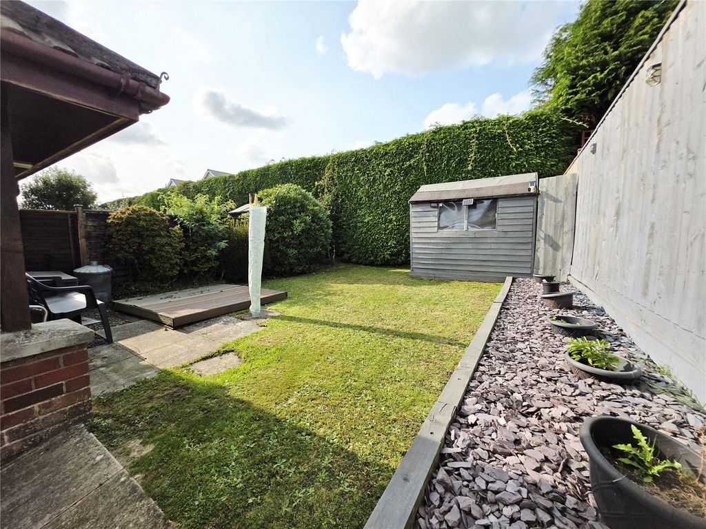 Property photo 2 of 26 Picture No. 04