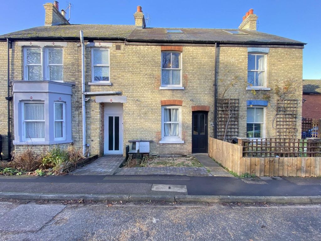 Property photo 1 of 13 Front 2-2.Jpg