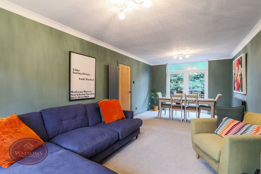 Property photo 2 of 24