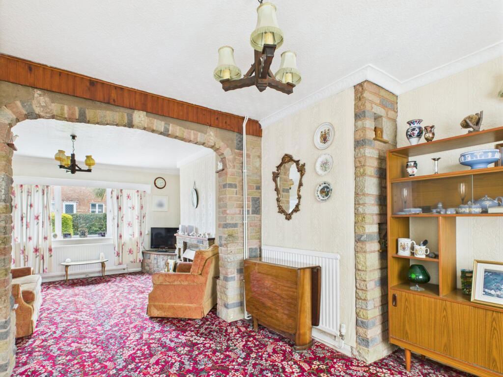 Property photo 3 of 17