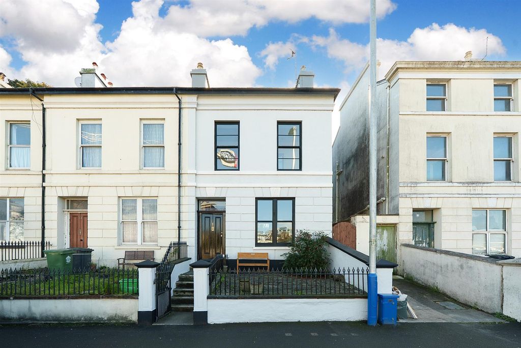 Property photo 1 of 28 11-Leigh-Terrace-1.Jpg