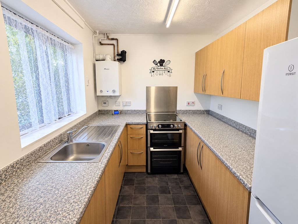 Property photo 2 of 7