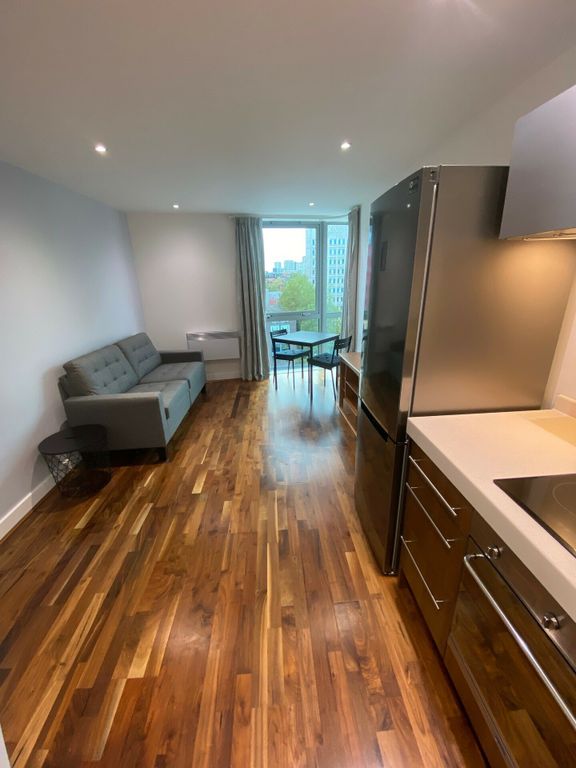 Property photo 2 of 23 1