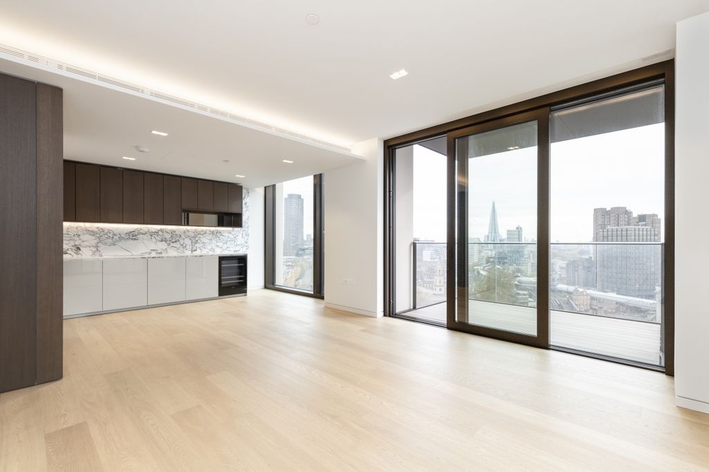 Property photo 1 of 10 One Casson Square...