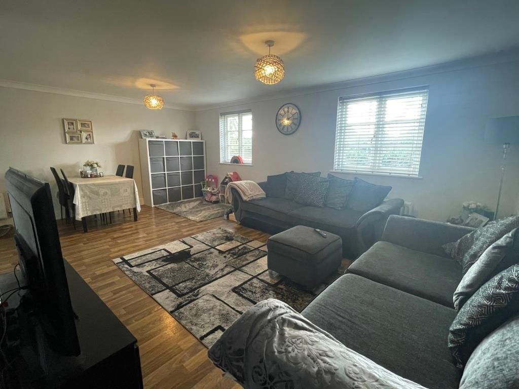 Property photo 2 of 8 Living Area