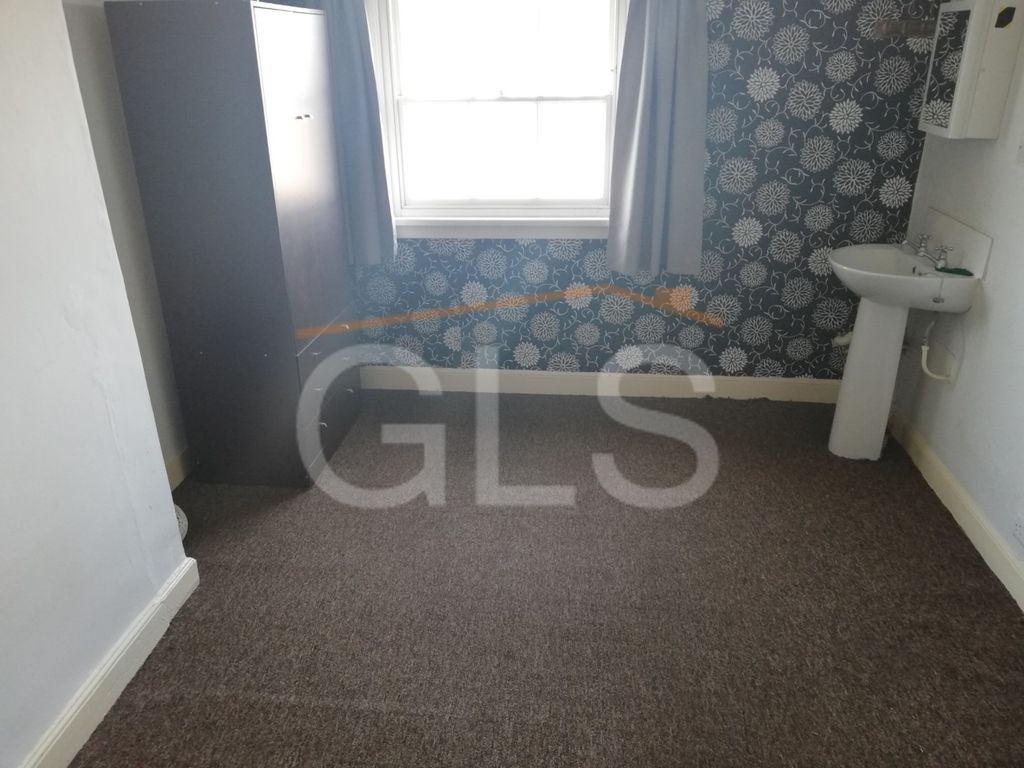 Property photo 3 of 6 Img_20220720_113116