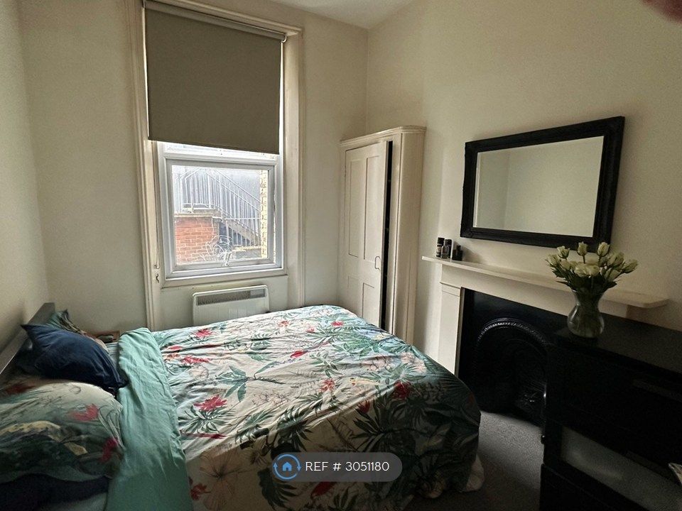 Property photo 3 of 4