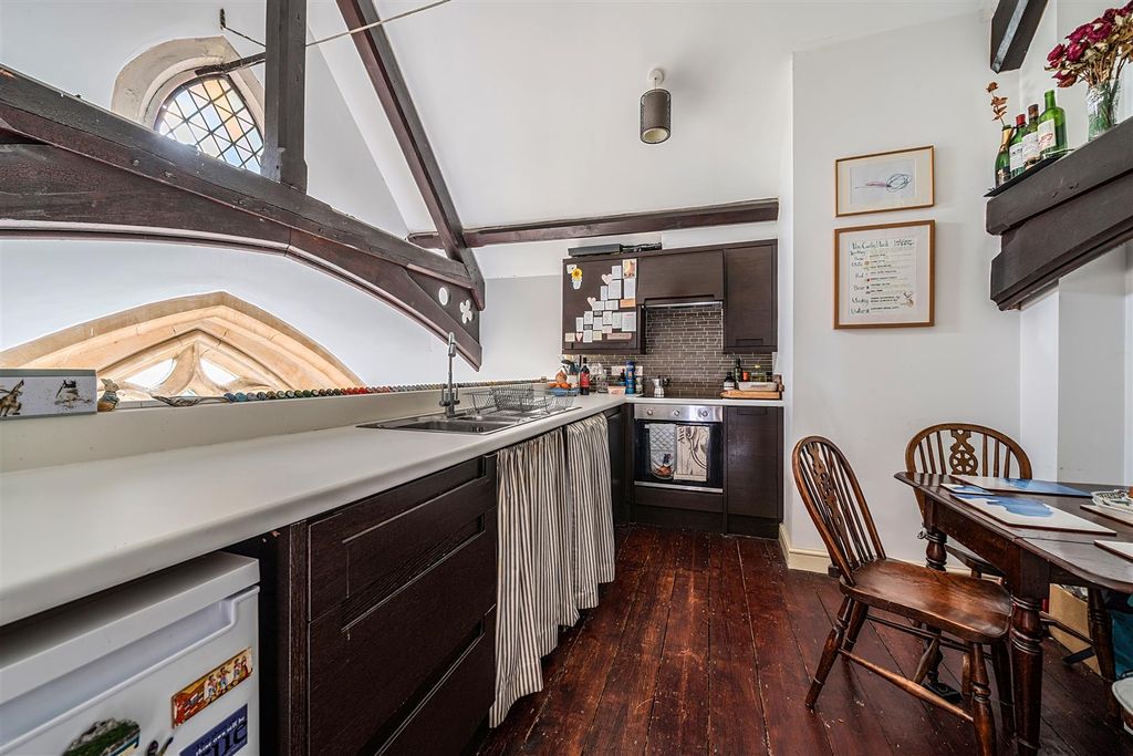 Property photo 3 of 21 1373124-12-69036c8Be41Aa.Jpg