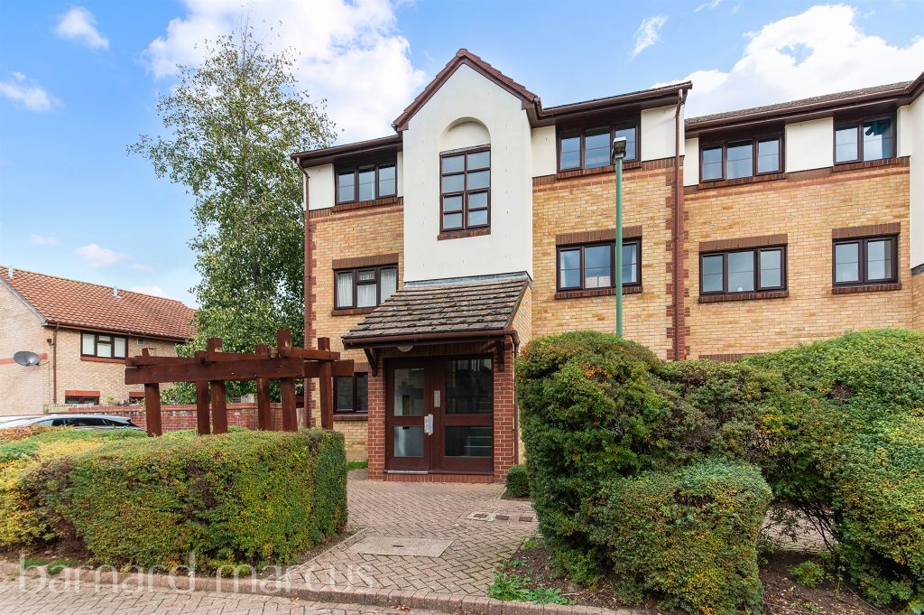 Property photo 1 of 9