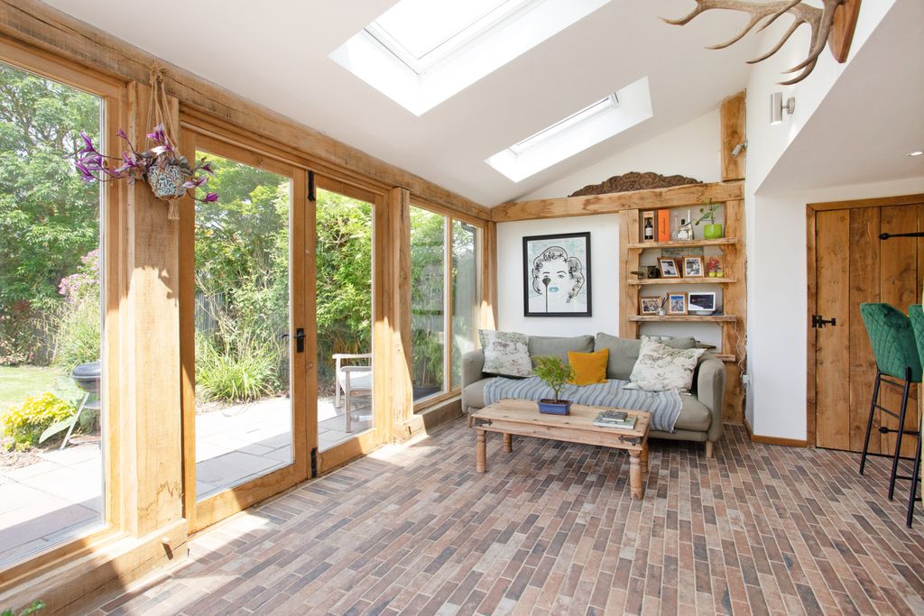 Property photo 2 of 16 Family Area
