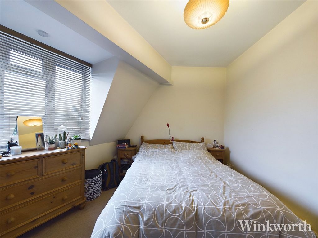 Property photo 2 of 6 Picture No. 08