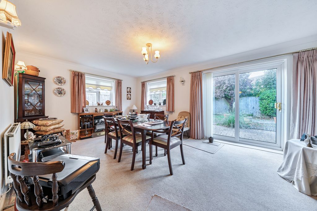 Property photo 3 of 22 Dining Room