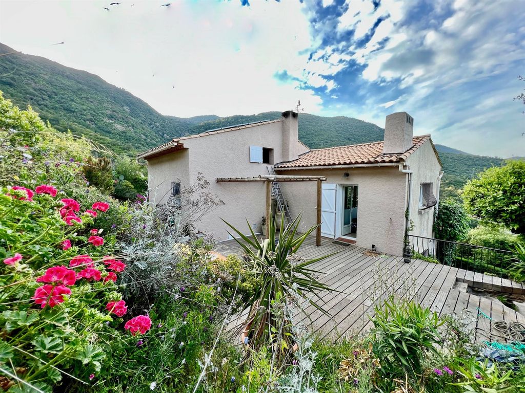 Property photo 1 of 11 House Cavalaire