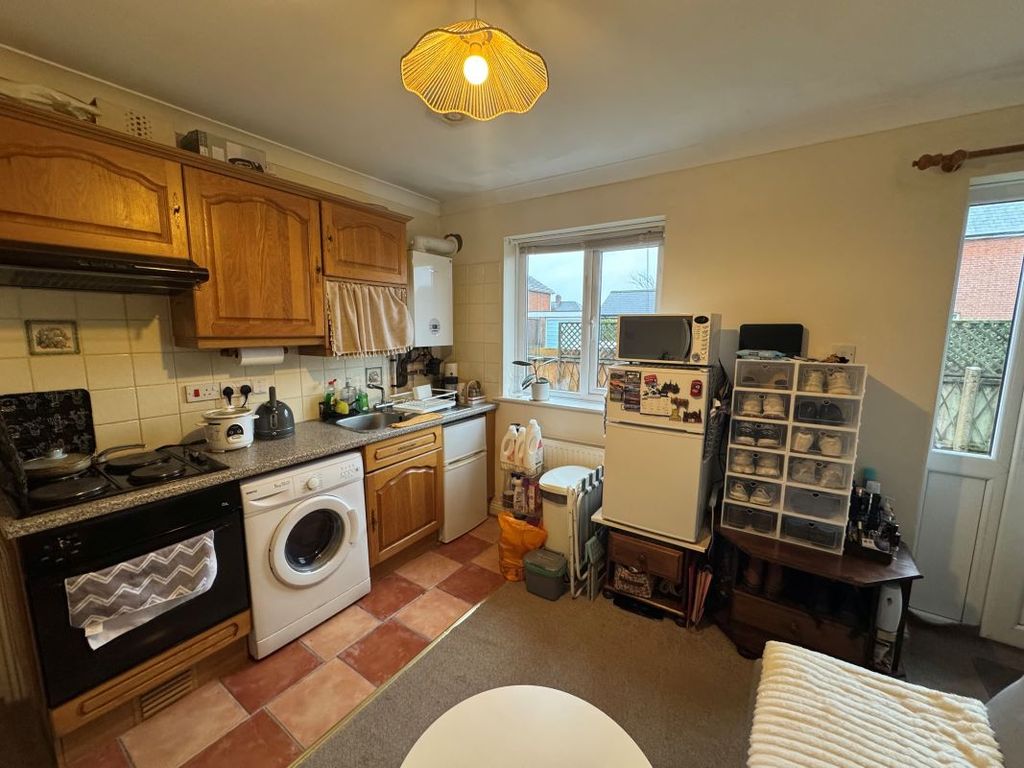 Property photo 2 of 8