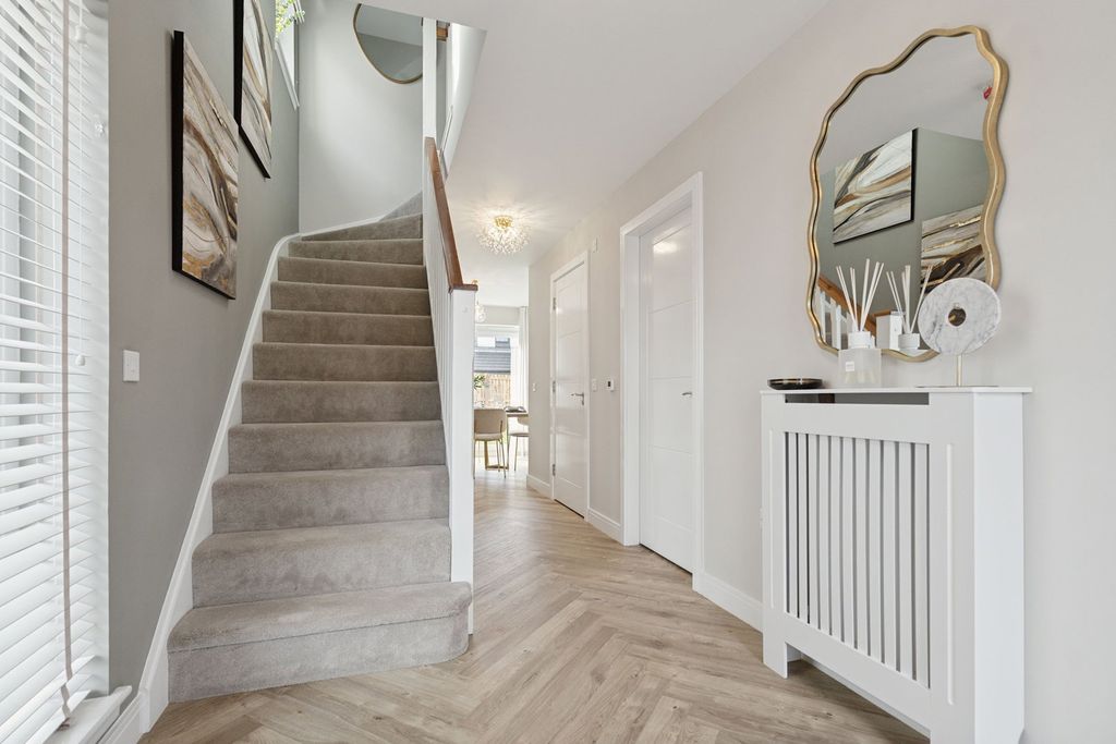 Additional image 7 of 4 bed detached house for saleRoyal Oaks, Dunipace FK6