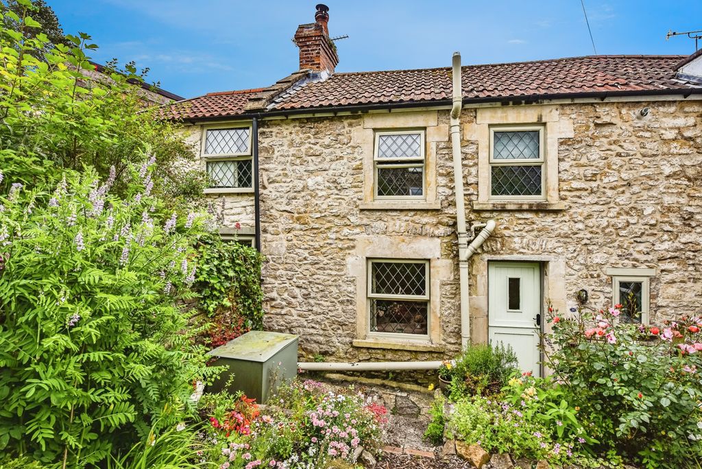Property photo 1 of 16 Photography