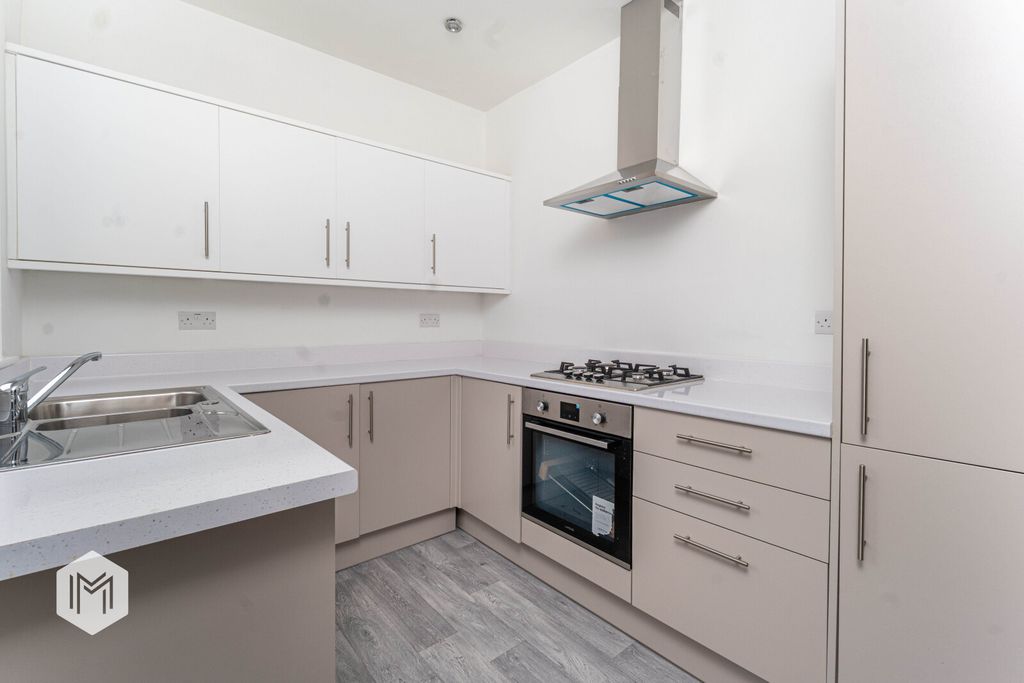 Property photo 2 of 19 Picture No. 02