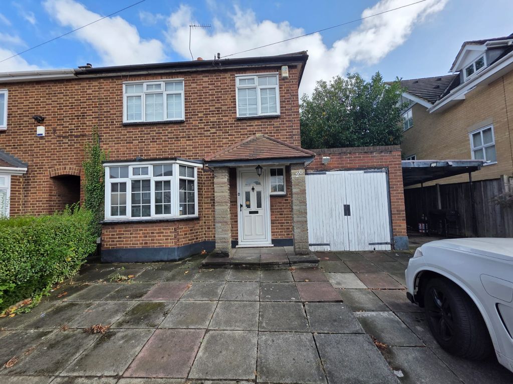 Property photo 1 of 26