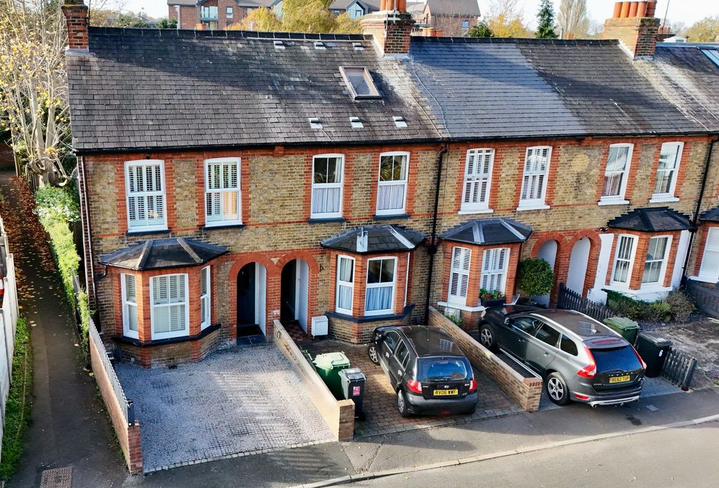 Property photo 1 of 15