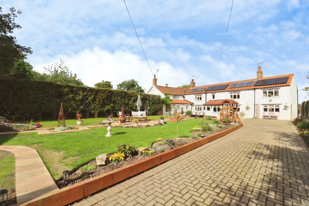 Property photo 1 of 37 (29)