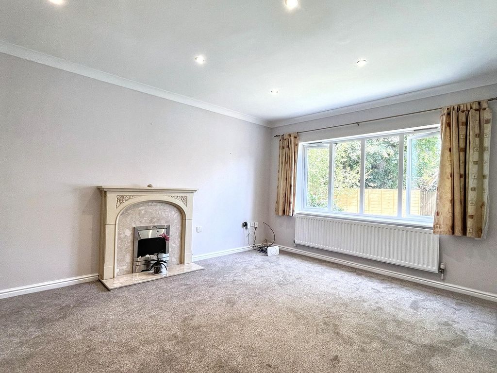 Property photo 3 of 17 Not Specified