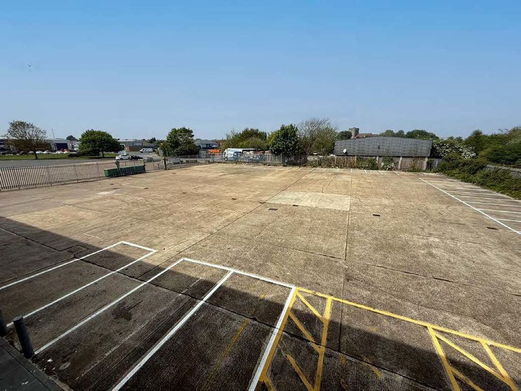 Property photo 3 of 11 Photo 3