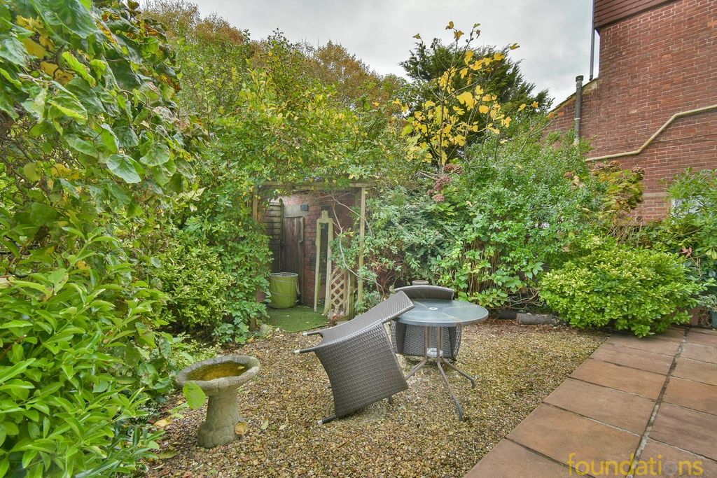 Property photo 2 of 15