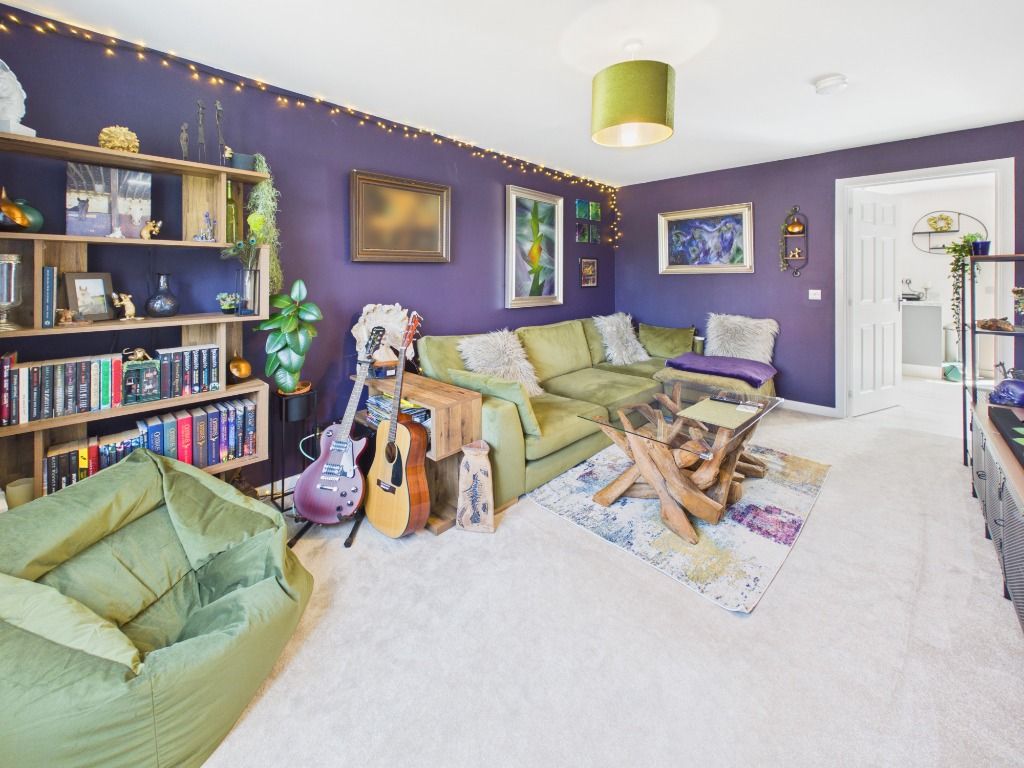 Property photo 3 of 19