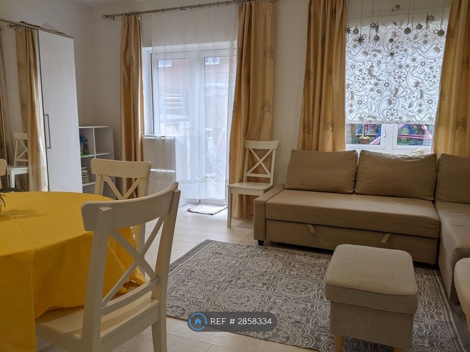 Property photo 2 of 33 Reception