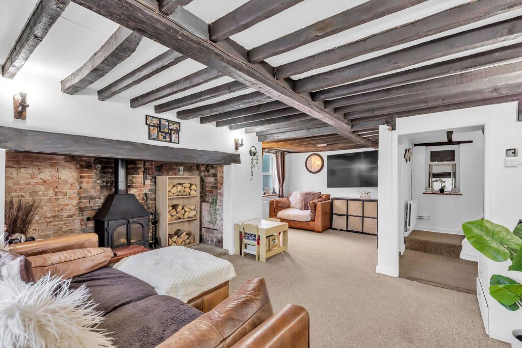 Property photo 3 of 34