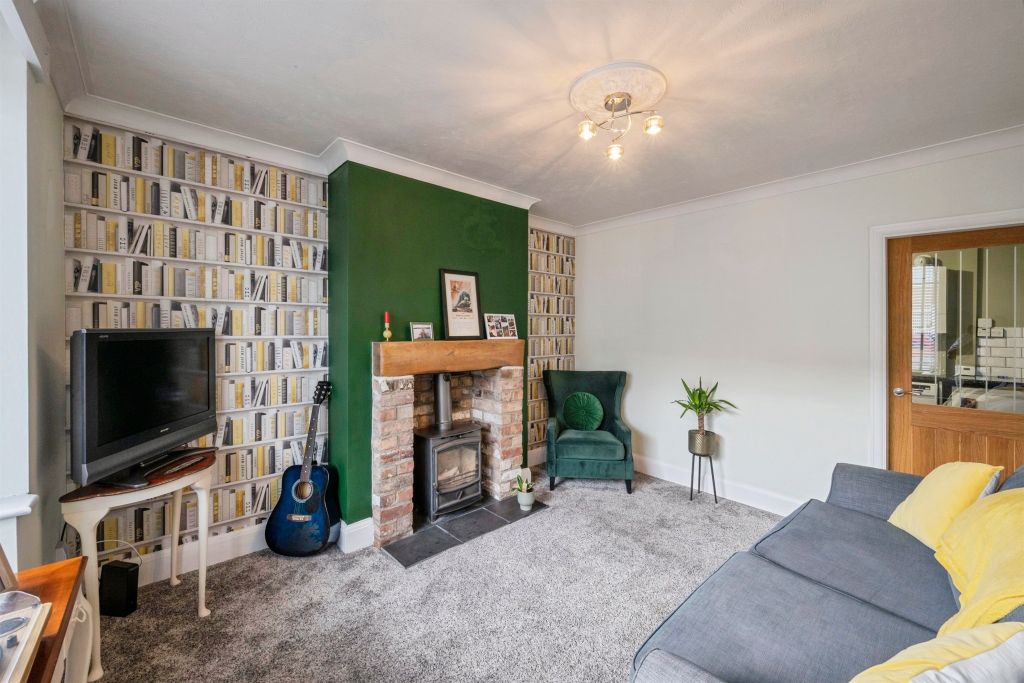 Property photo 3 of 17