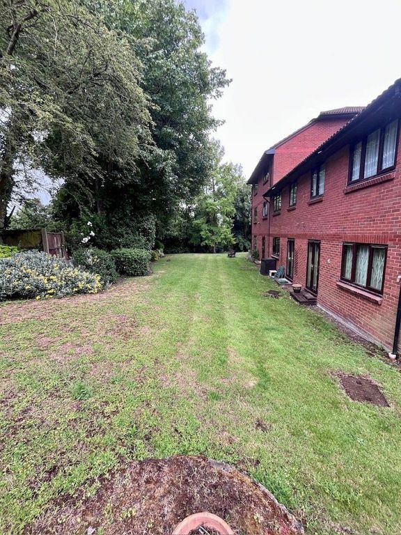 Property photo 3 of 8