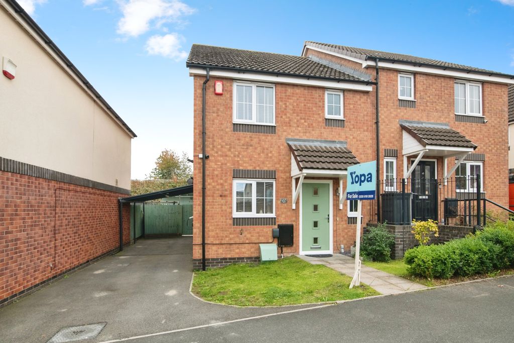 Property photo 1 of 18 Front