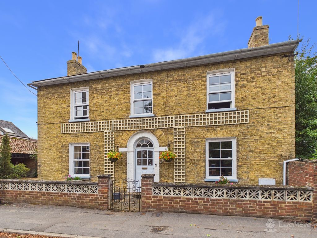 Property photo 1 of 33 Front- Mark Stephens Ewemove Newmarket And Soham