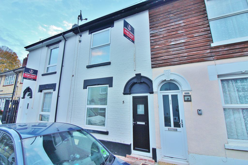 Property photo 1 of 14