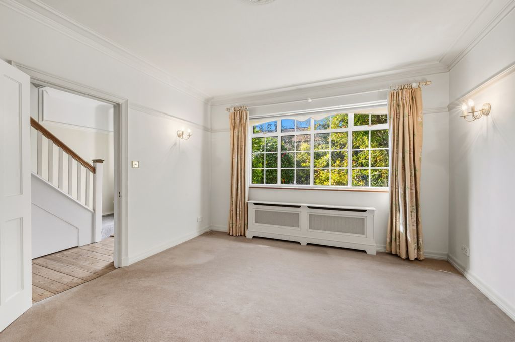 Property photo 2 of 15 Picture No. 02