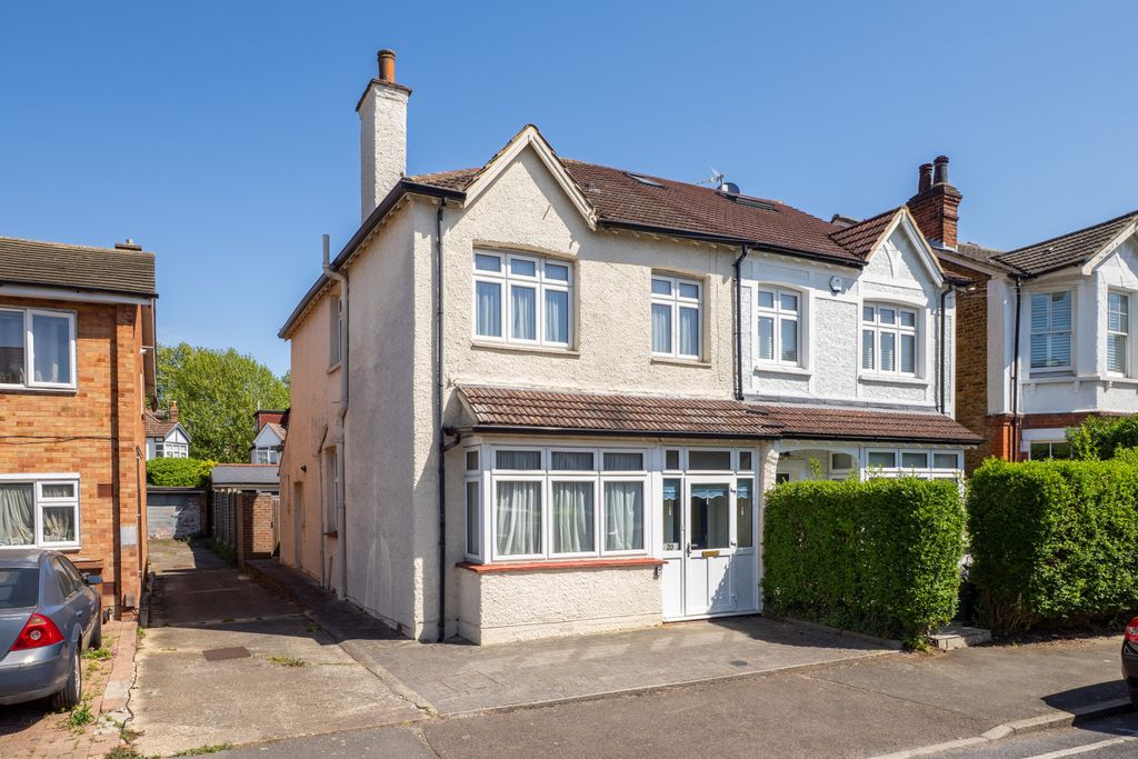 Property photo 1 of 15 Picture No. 02