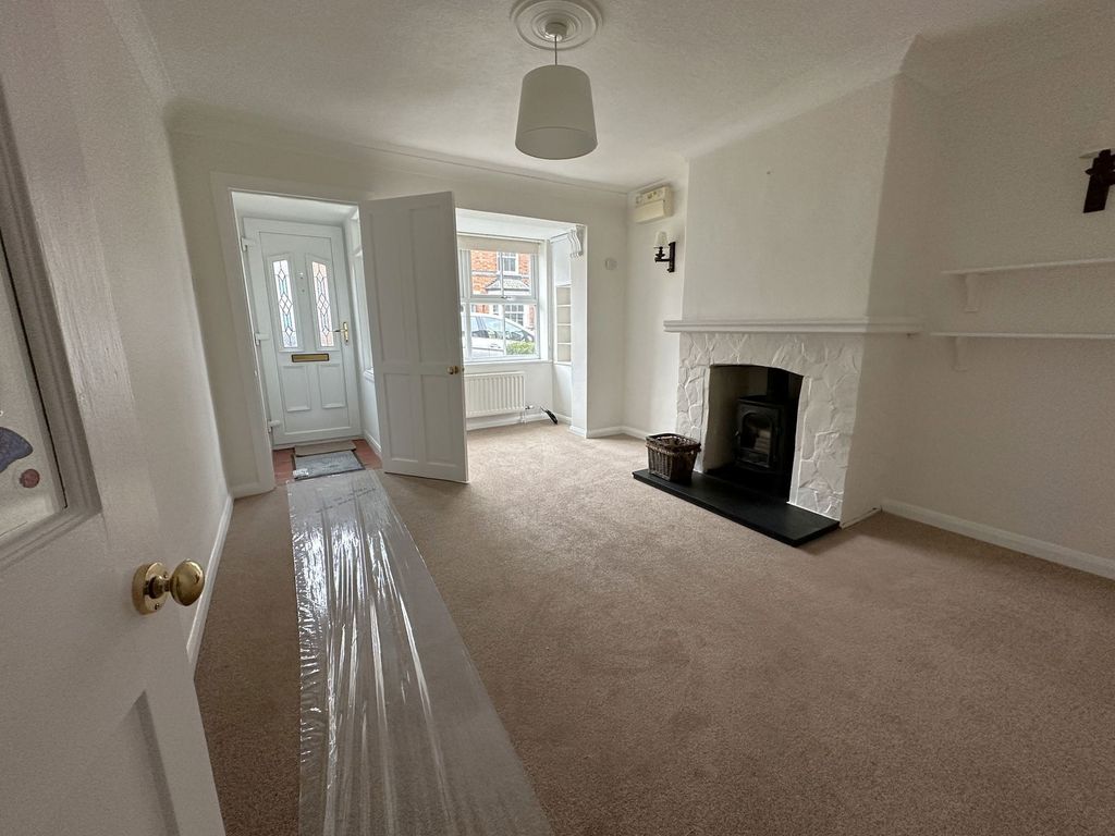 Property photo 3 of 14