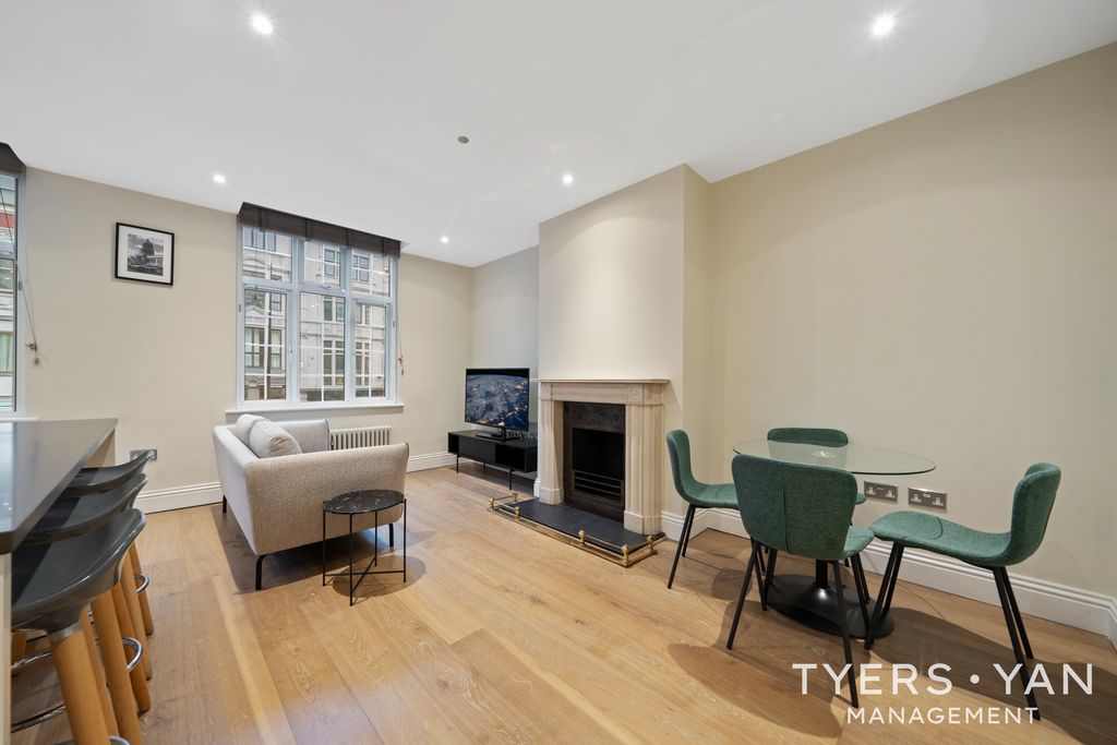Property photo 1 of 11 Reception Room
