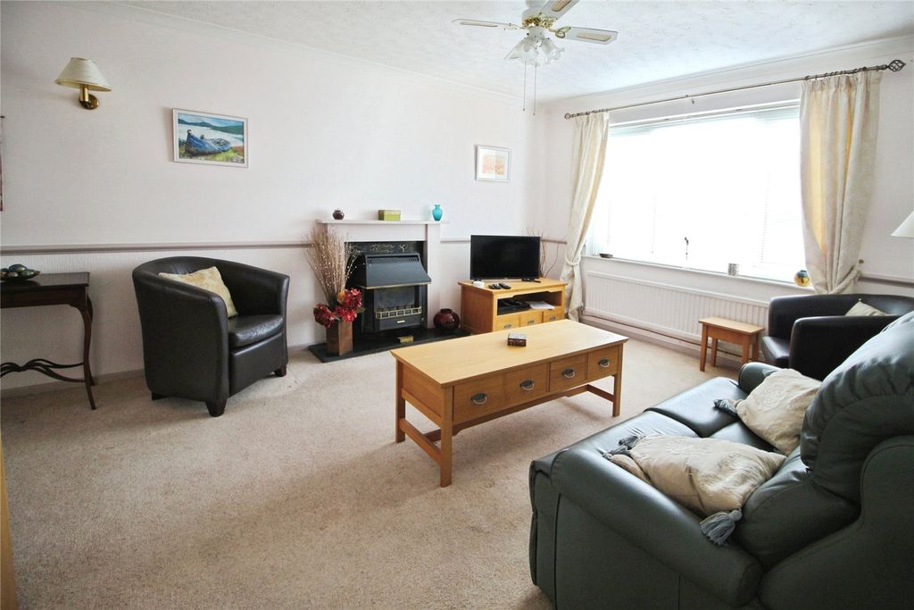 Property photo 3 of 12 Picture No. 05