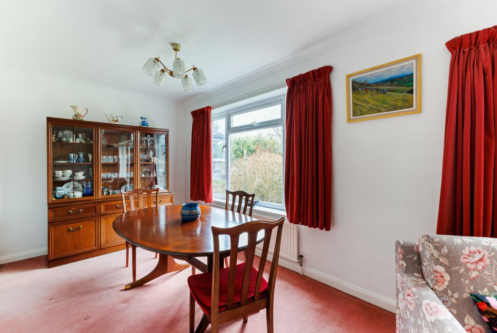Property photo 3 of 16