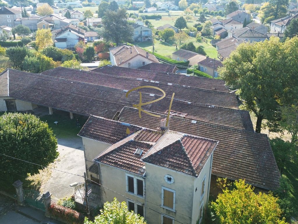 Property photo 1 of 14 Mansion With Outbuildings Ruoms