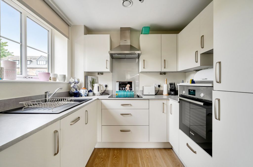 Property photo 3 of 12 1476894-3-6A33d22...