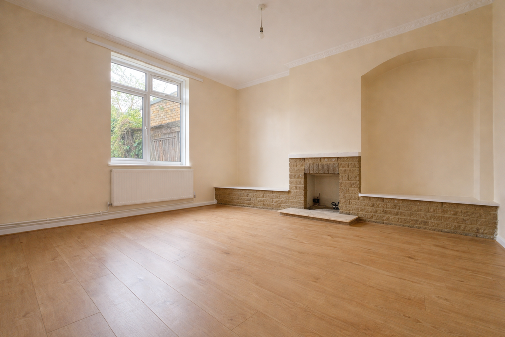 Property photo 2 of 11 8B04B605-24Fc-4c81-A0Bd-Fe74636Fe52A