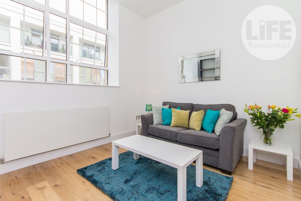 Property photo 2 of 10 Photo 11