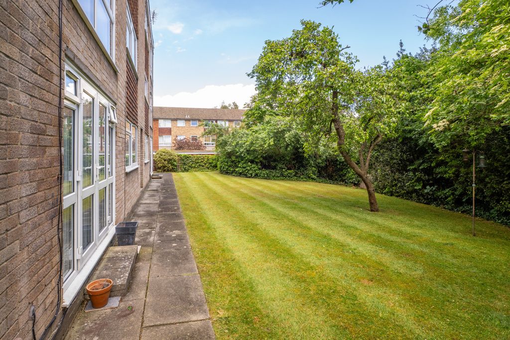 Property photo 3 of 26 Picture No. 06