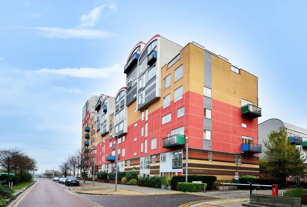 Property photo 2 of 22