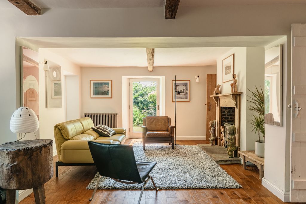 Property photo 2 of 36 354134 - _A744115-Hdr.Jpg