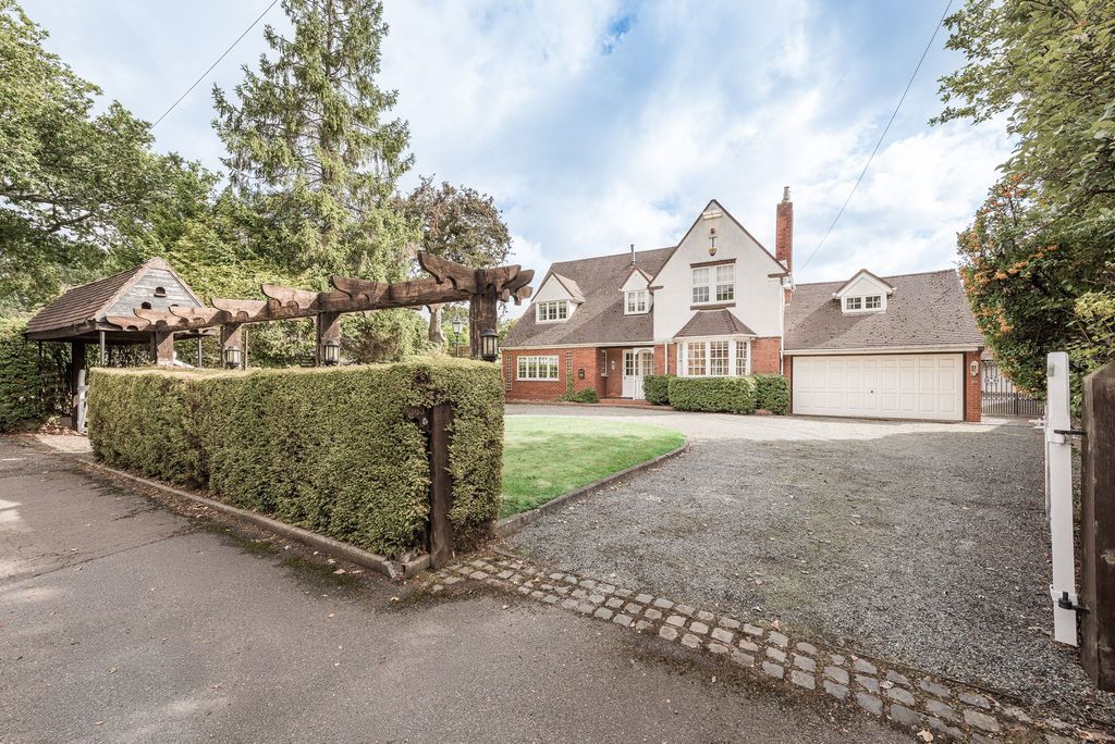 Property photo 1 of 55